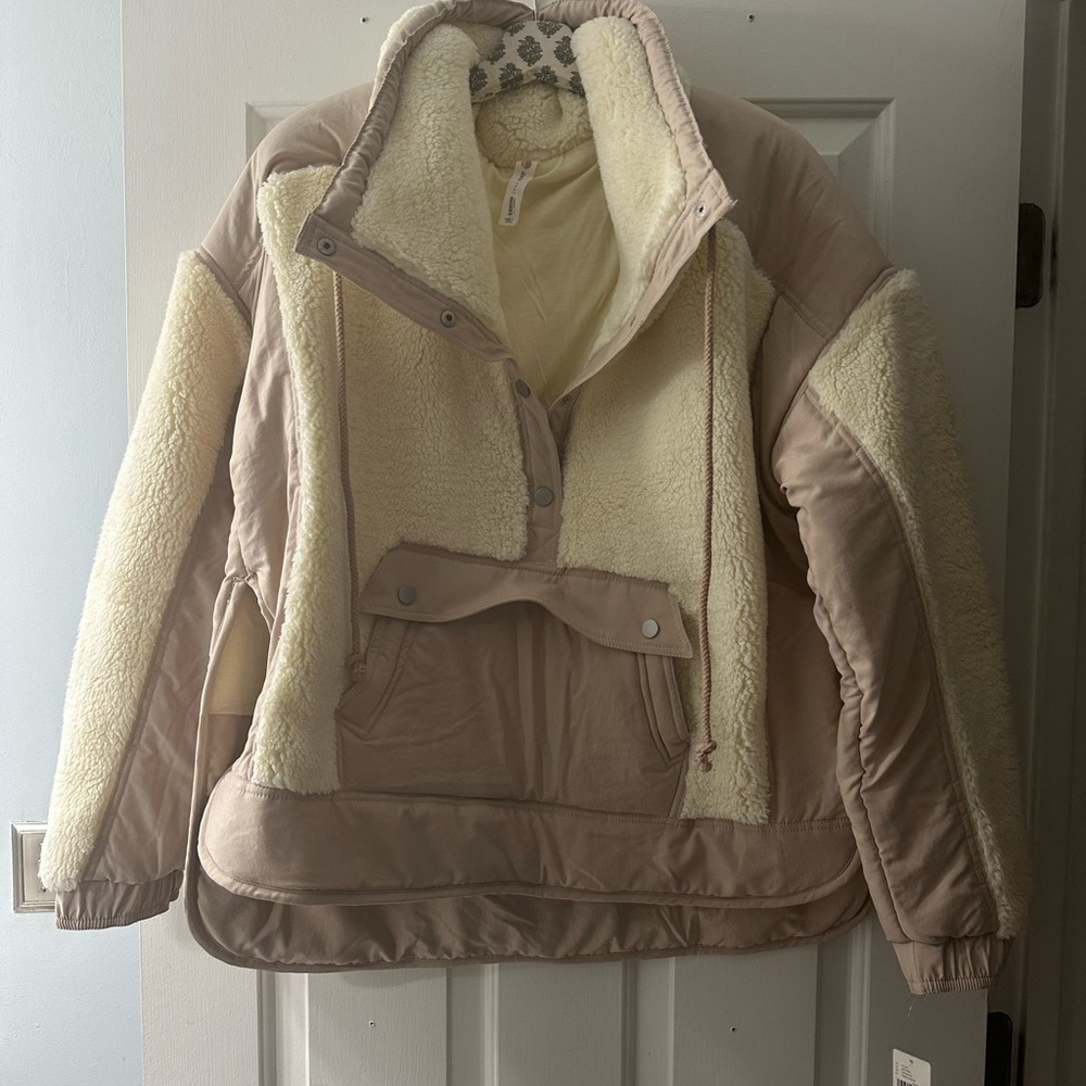 Anthropolige Fleece Jacket